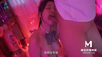 Asian student Li Yan Xi's intense orgasmic experience in MDHS 0003